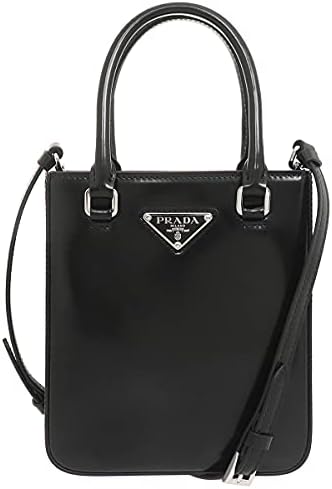 近年モデル 美品✨プラダ ブラッシュドレザー トライアングルロゴ ラウンドジップ 近年モデル 美品✨プラダ ブラッシュドレザー トライアングル